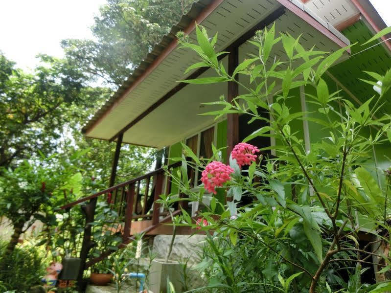 Simply Life Bungalow Ko Lanta 外观 照片